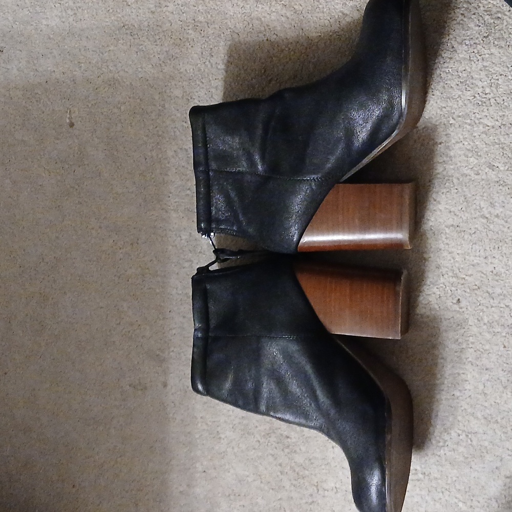 Leather Black Heeled Booties Size 7.5